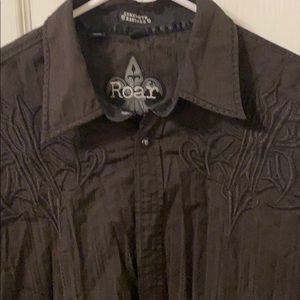 Brown Roar Long Sleeve Button Up (L)